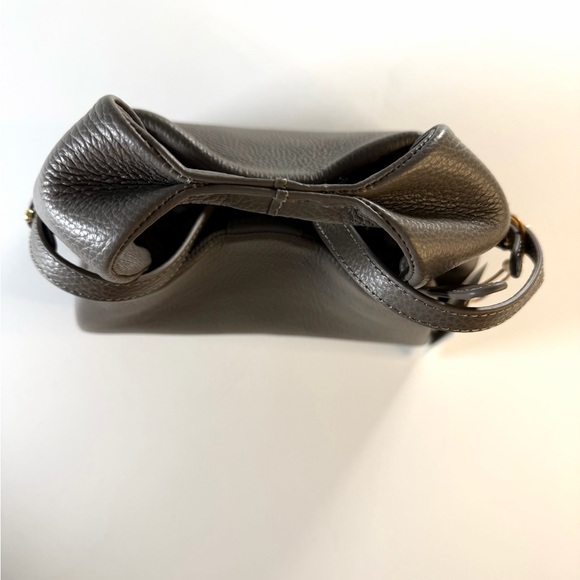 QUINCE Italian Leather Trapeze Crossbody NEW - Picture 12 of 15